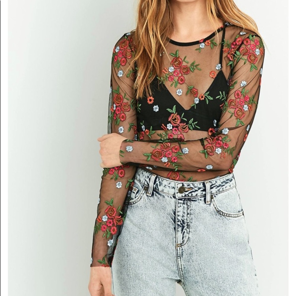 FLORAL EMBROIDERED SHEER CROP TOP